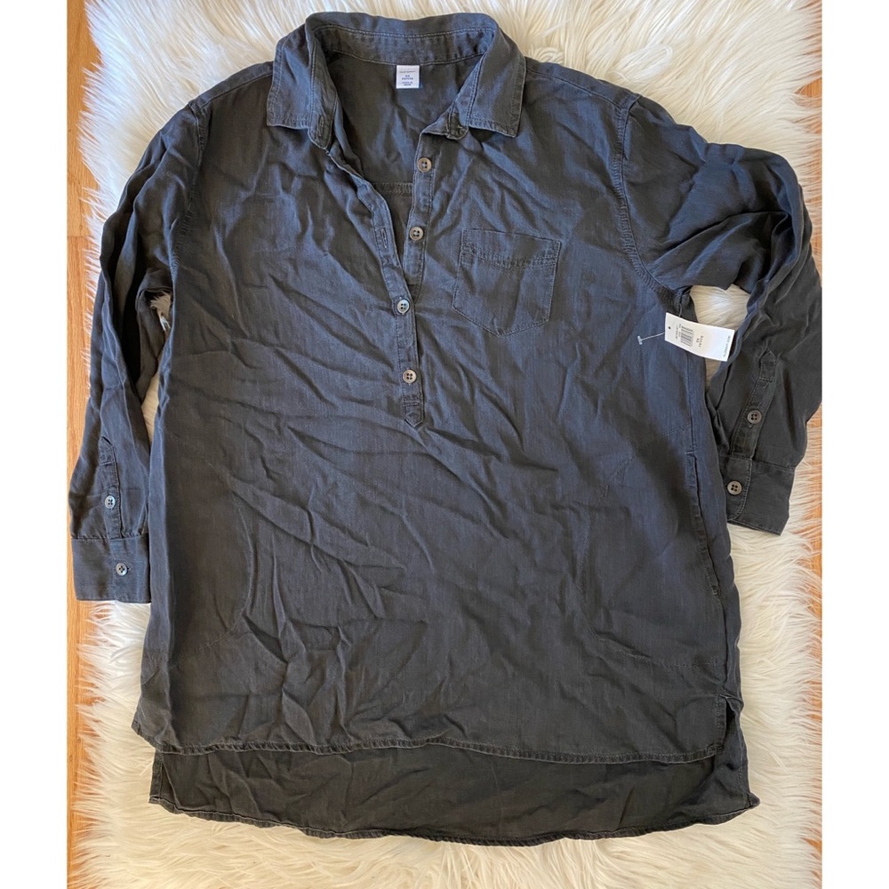 Old Navy relaxed button-down tunic